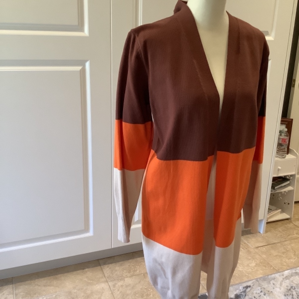 Size Large Multicolor - Picture 2 of 2